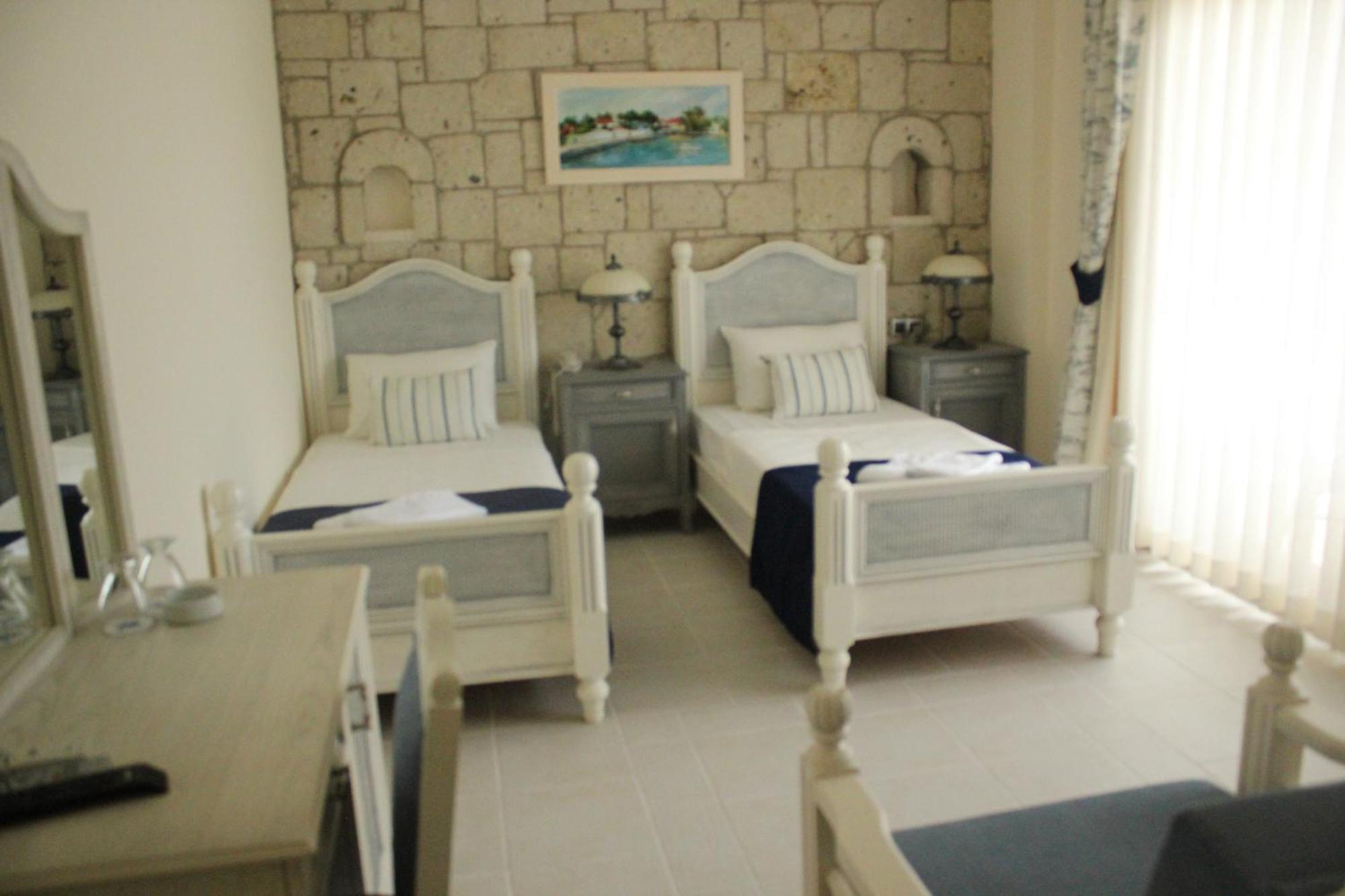 Dolina Hotel Çeşme Exteriör bild