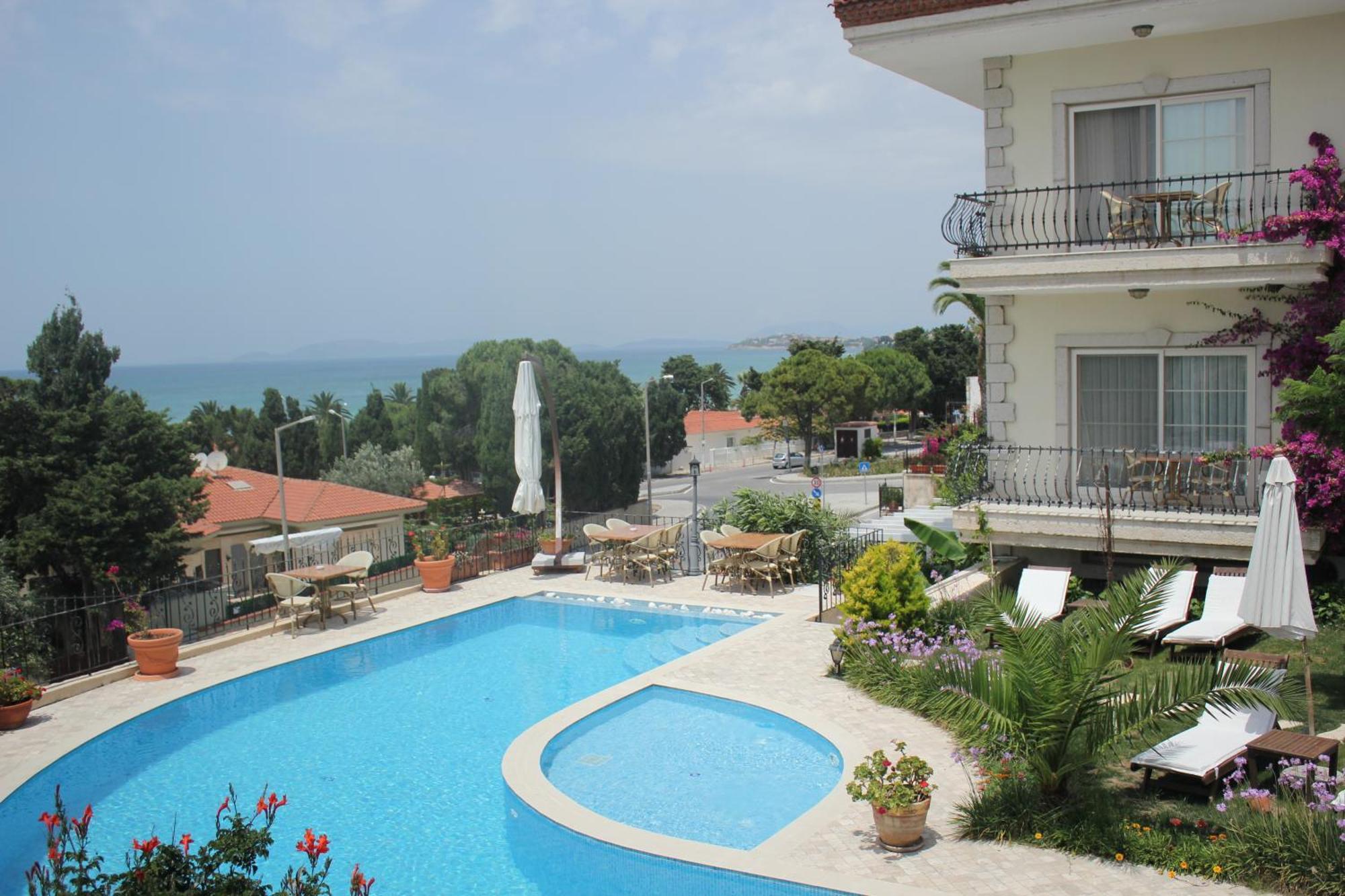 Dolina Hotel Çeşme Exteriör bild