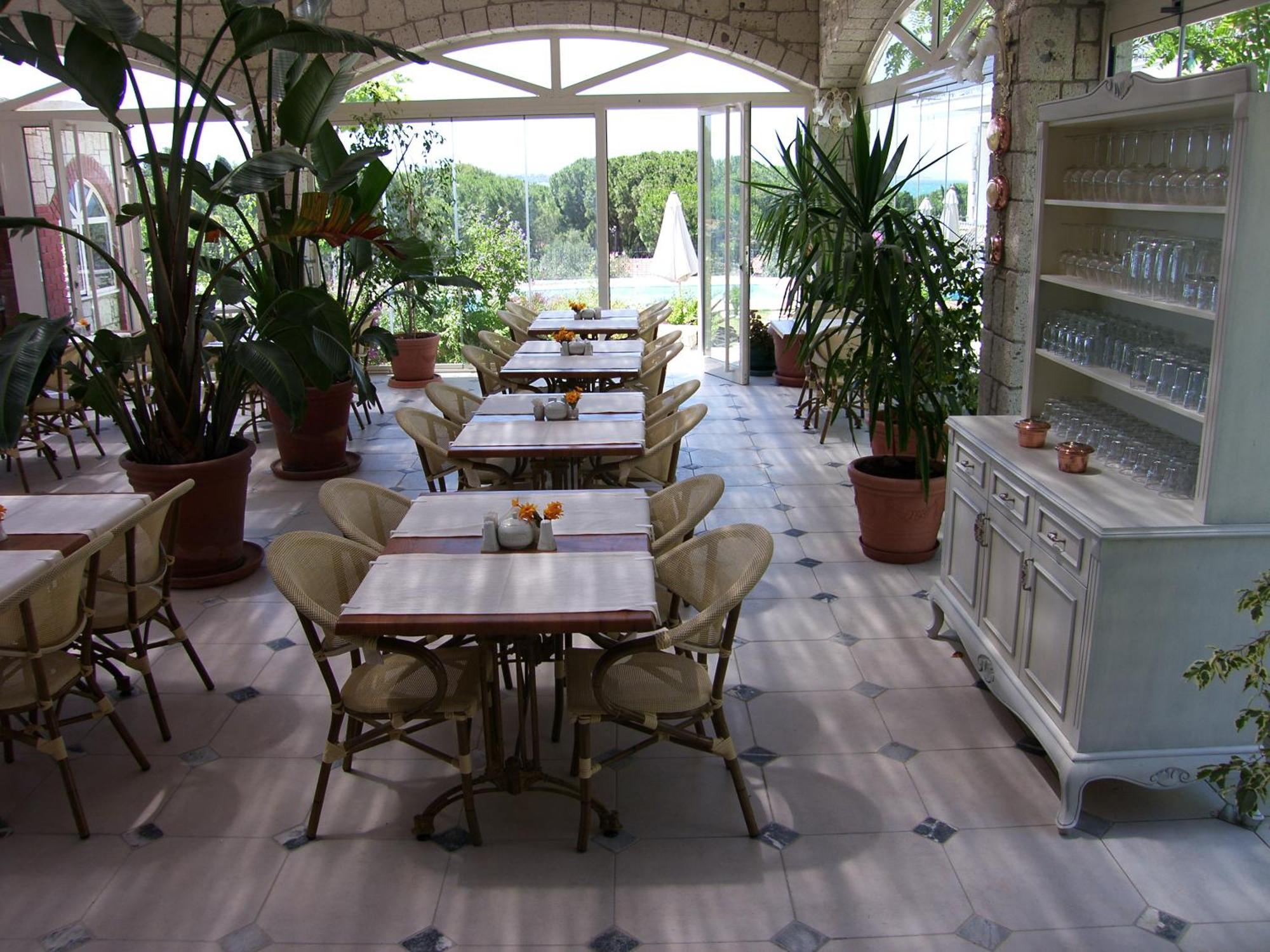 Dolina Hotel Çeşme Exteriör bild