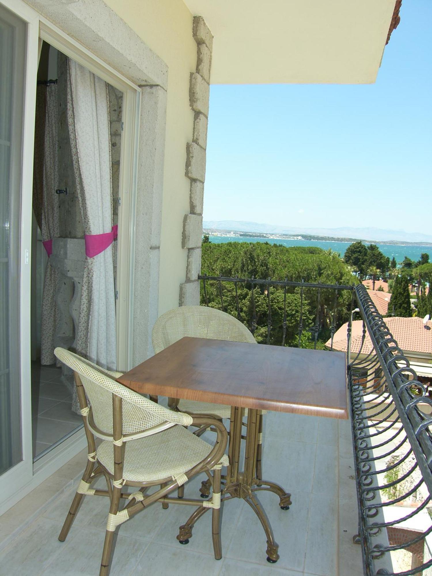 Dolina Hotel Çeşme Exteriör bild