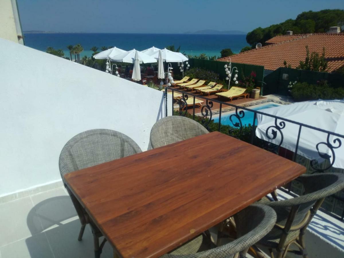 Dolina Hotel Çeşme Exteriör bild